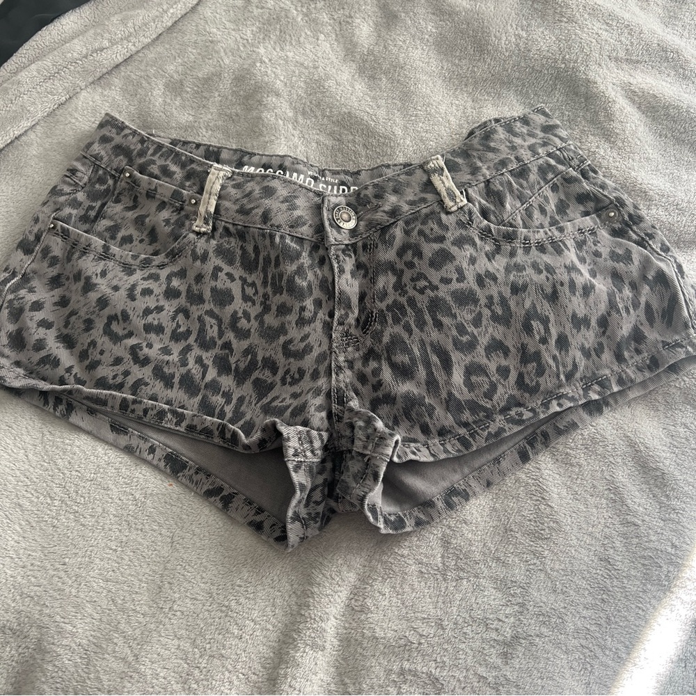 **3 for $20 ** Size 9 shorts